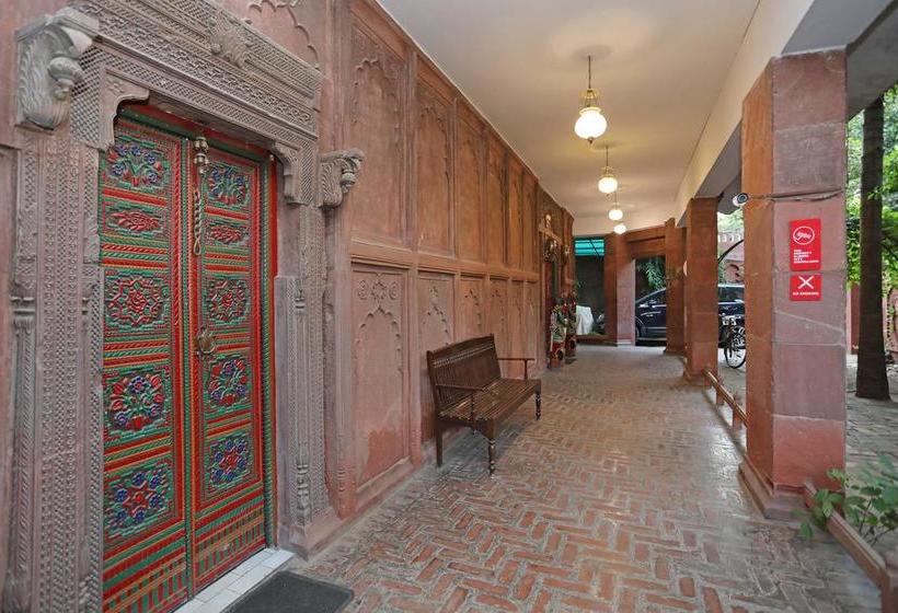Hotel Oyo Rooms Heritage Villa Sector 40 Noida Noida Uttar Pradesh