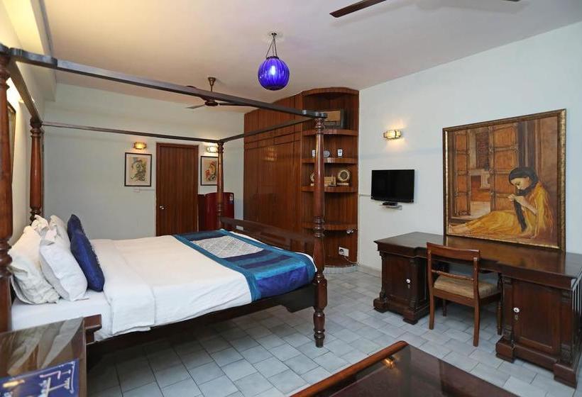 Hotel Oyo Rooms Heritage Villa Sector 40 Noida 13