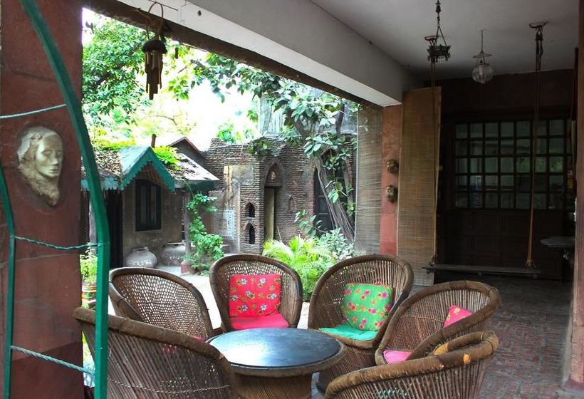 Hotel Oyo Rooms Heritage Villa Sector 40 Noida 15