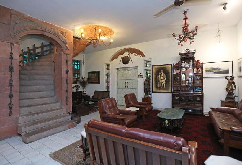 Hotel Oyo Rooms Heritage Villa Sector 40 Noida 3