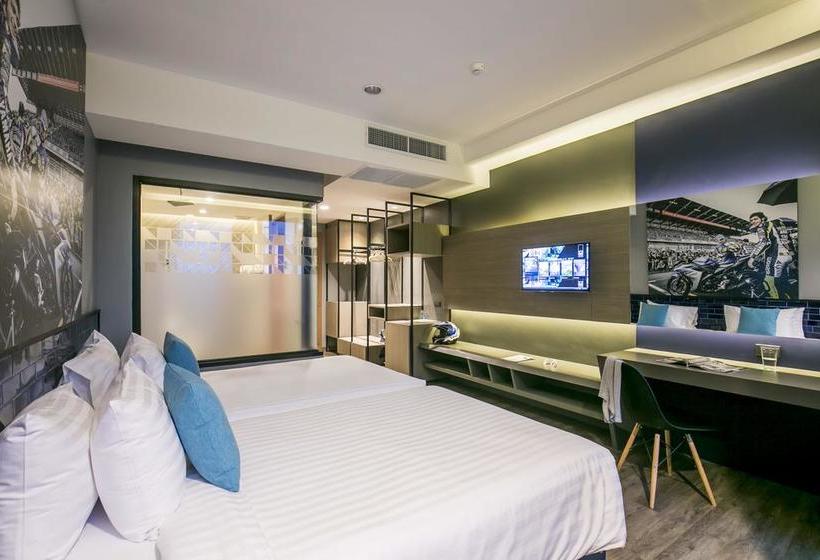 Hotel X2 Vibe Buriram 11