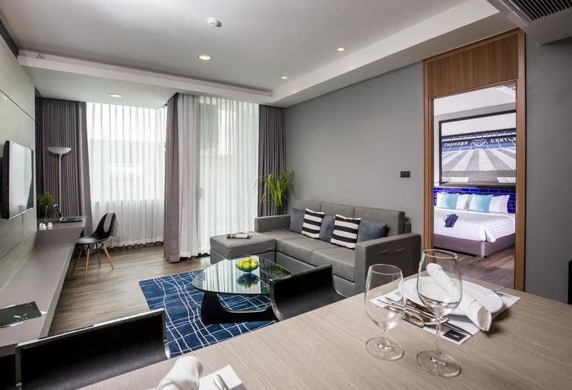 Hotel X2 Vibe Buriram 14