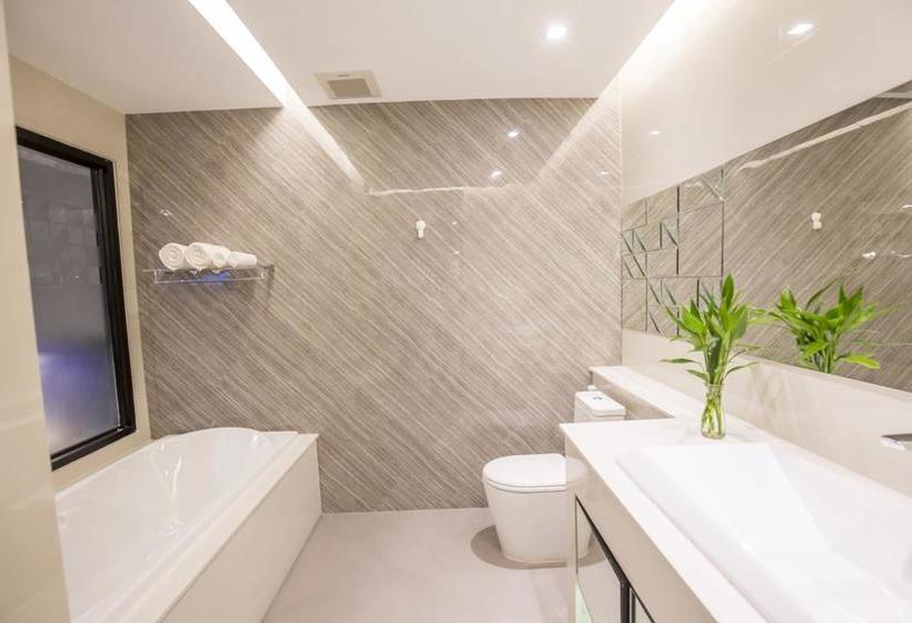 Hotel X2 Vibe Buriram 18