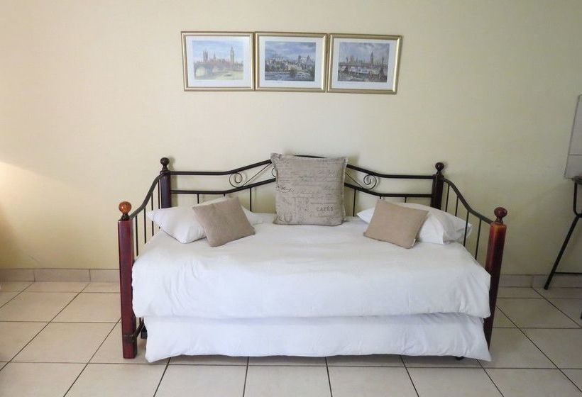 Smithland Guest Apartments 14