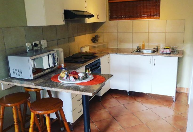 Smithland Guest Apartments 16