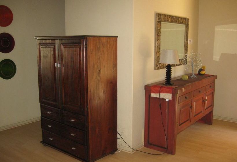 Smithland Guest Apartments 6