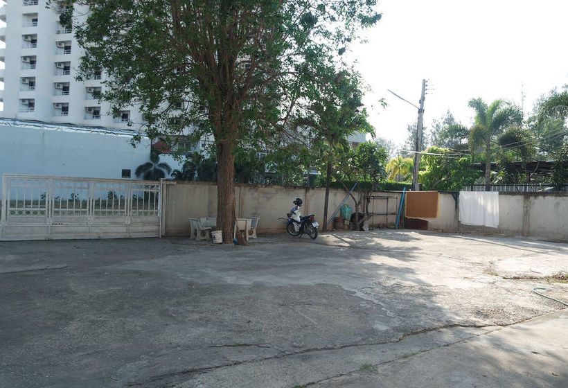 Pension Greenhouse Cha-am 12