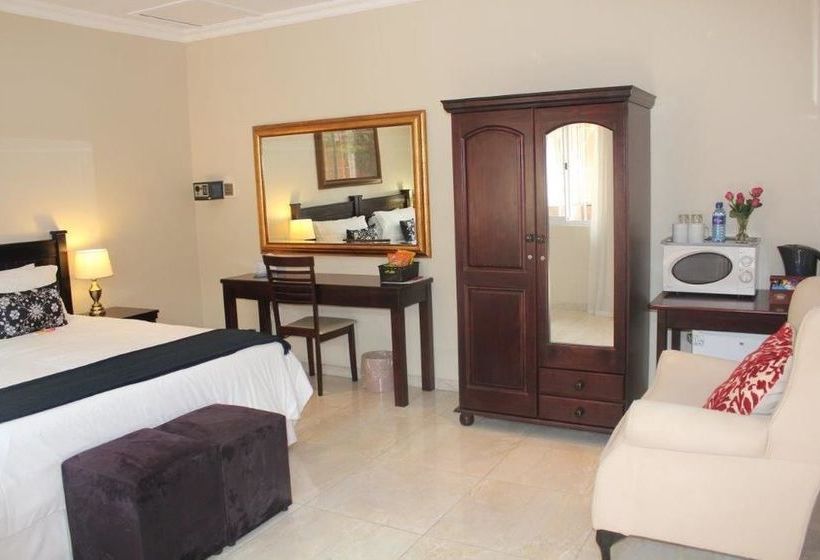 Bed and Breakfast Chartwell Guest House 1