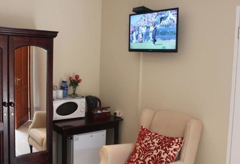 Bed and Breakfast Chartwell Guest House 17