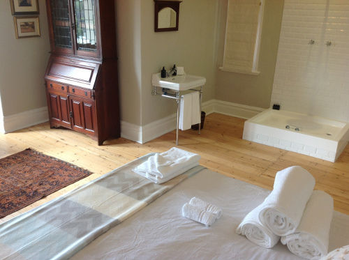 Bed and Breakfast Reading House