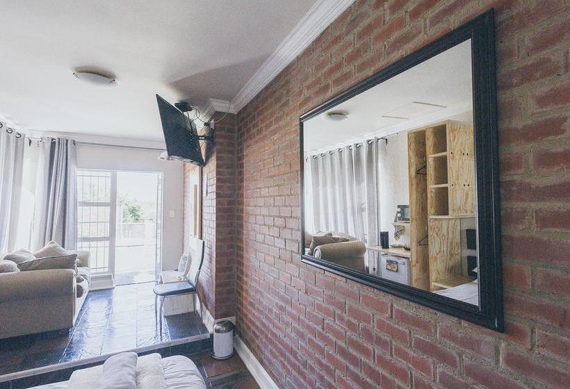 Bed and Breakfast Bandb Sandton 3