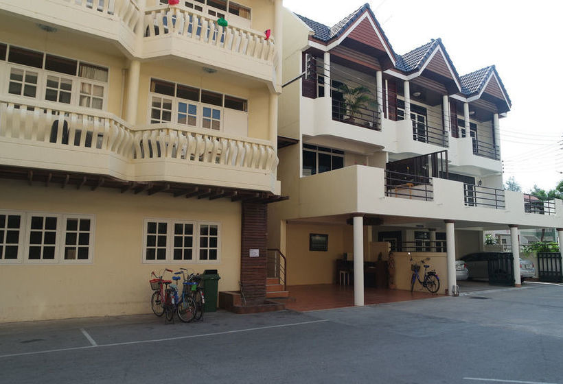 Little Nordic Cha Am Apartment