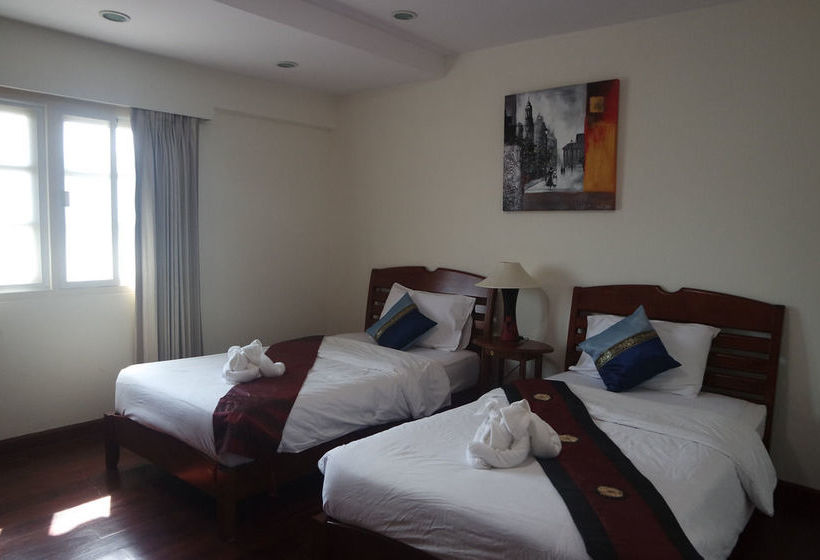 Little Nordic Cha Am Apartment 2