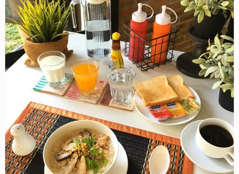 Hotel Cha Am Country Home 3