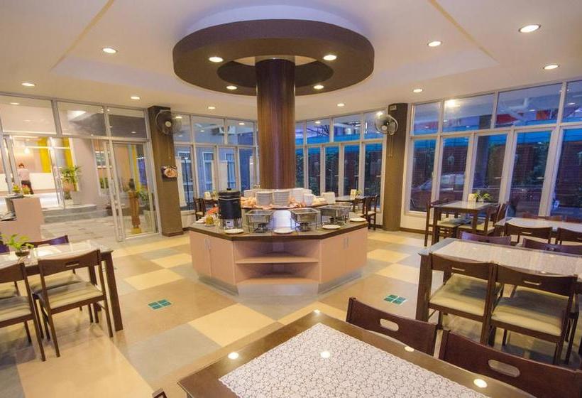 Hotel Charoenchit House 3