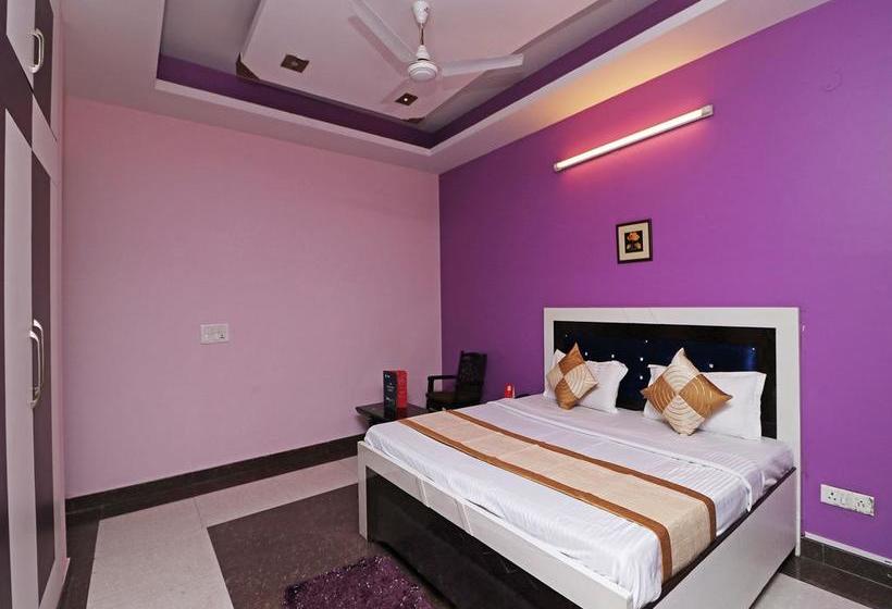 Hotel Oyo Rooms Sector 46 Noida 9