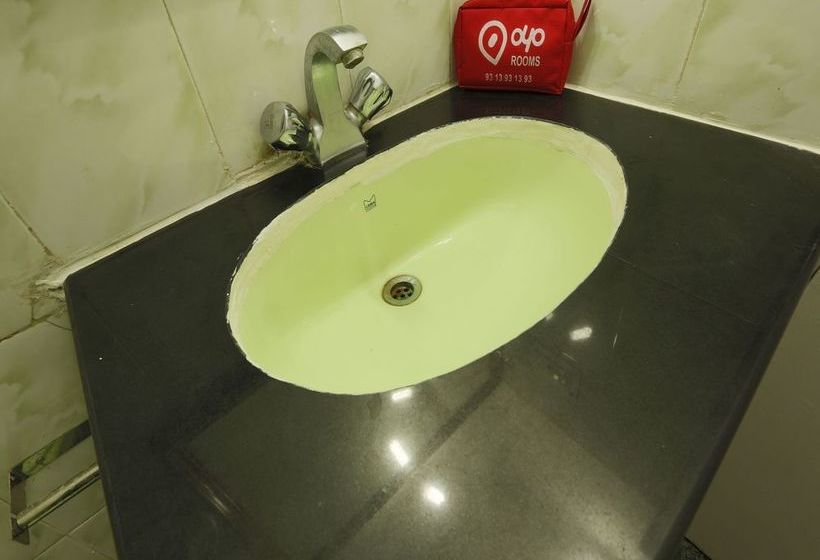 Hotel Oyo Rooms Candolim Beach 3 17