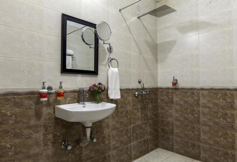 Hotel OYO Townhouse 001 7