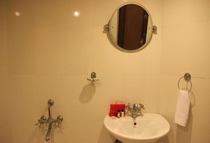 Hotel Oyo Rooms Unique Trade Center 16