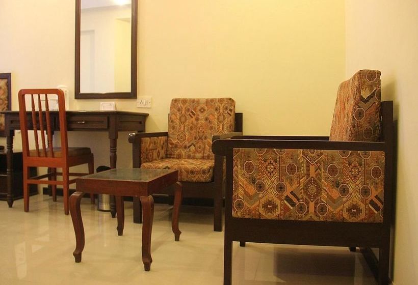 Hotel Oyo Rooms Unique Trade Center 5