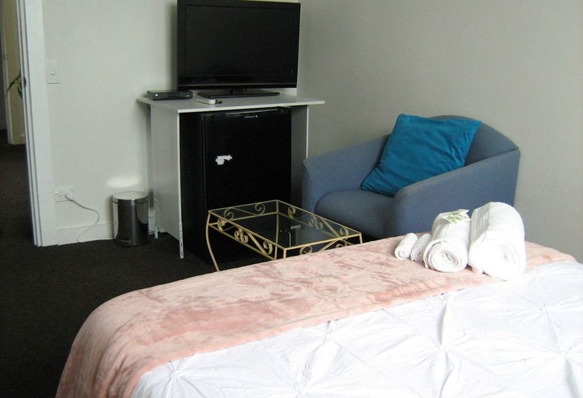 Hostel Downtown Backpackers 15