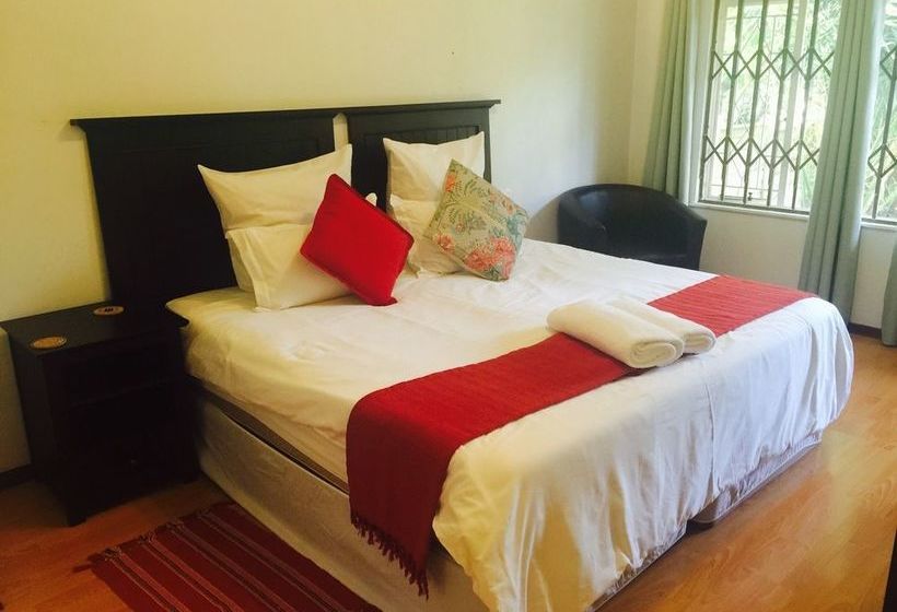 Pensión 99 On Alma Gauteng