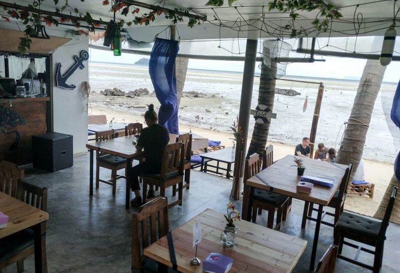 Hotel Hinkong Hut 13