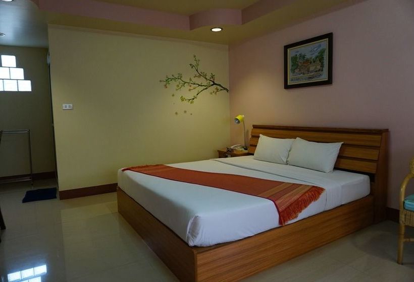 Hotel Kumkaew Tawon Palace 13