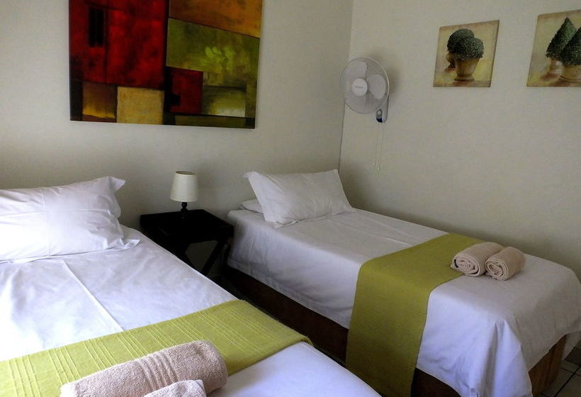 Sunshine Self Catering 10