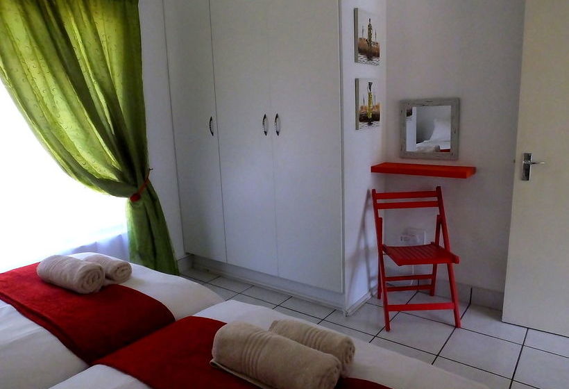 Sunshine Self Catering 12