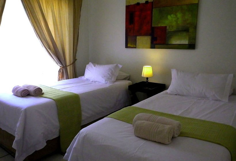 Sunshine Self Catering 15