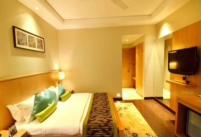 Hotel Oyo Premium Behind High Court Indore 17