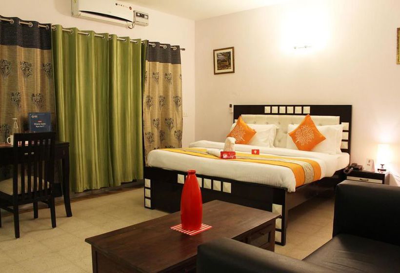 Hotel Oyo Flagship Noida Golf Course 13