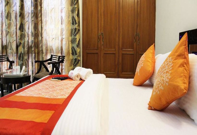 Hotel Oyo Rooms Noida Sector 43 17