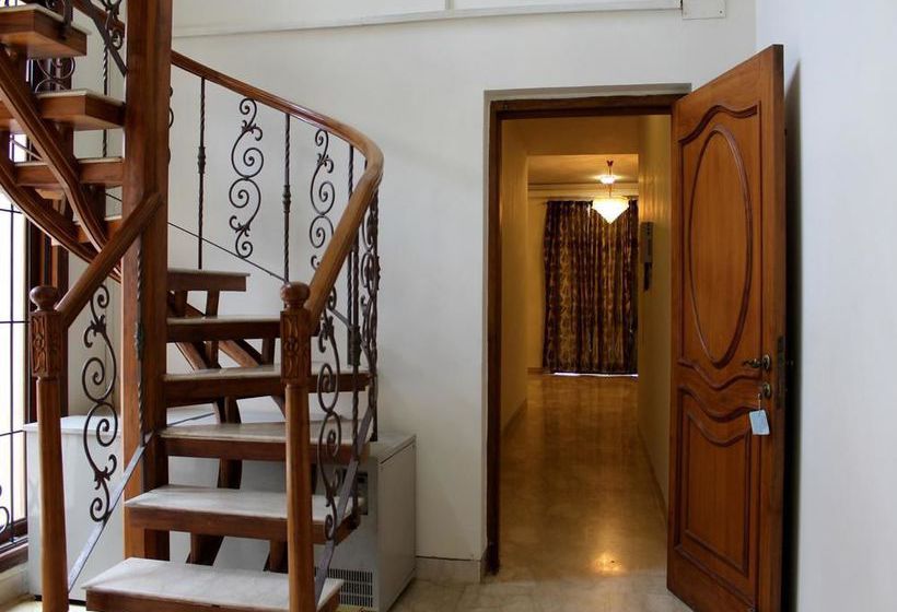 Hotel Oyo Rooms Noida Sector 43 7