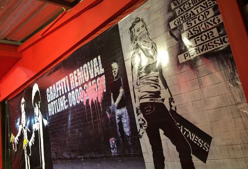 Red Boutique Hostel 4