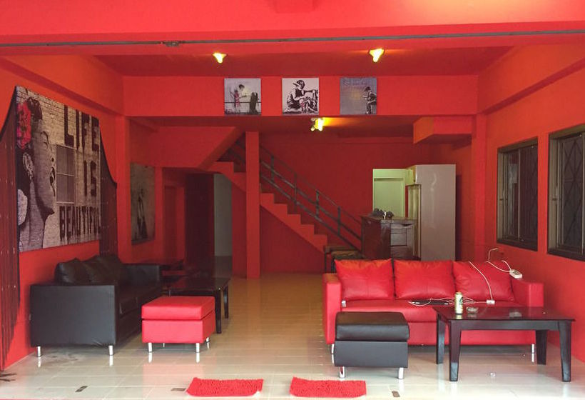 Red Boutique Hostel 9