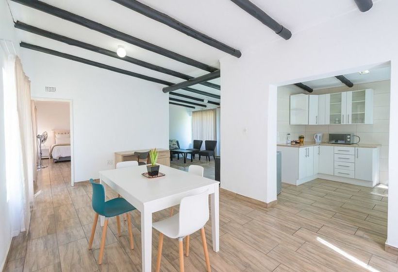 Hotel Amadwala Lodge 14