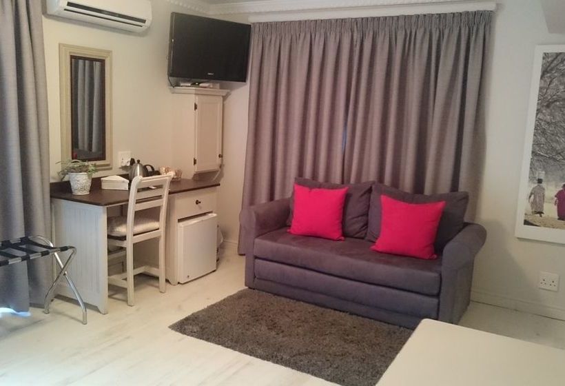 Pension Four Palms Accommodation & Conferencing 11