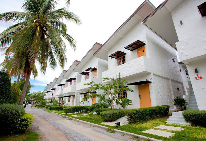 Hotel Cha-am Eco Camp 18