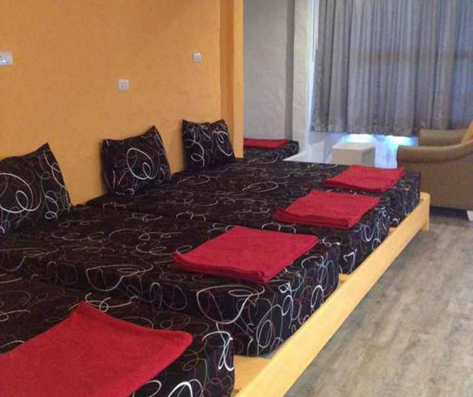 Hotel Cha-am Eco Camp 4