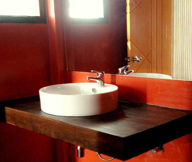 Hotel Cha-am Eco Camp 8