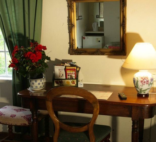 Pension Darrenwood Guest House 1