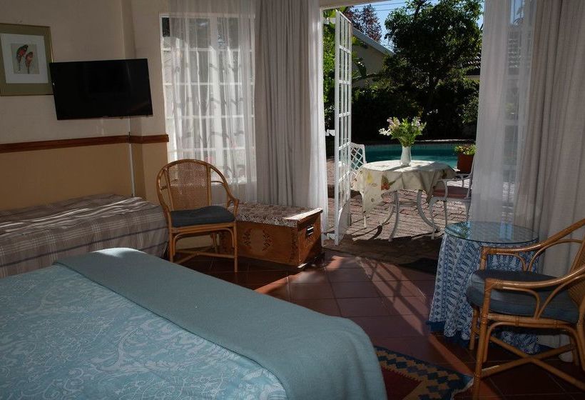 Pension Darrenwood Guest House 15