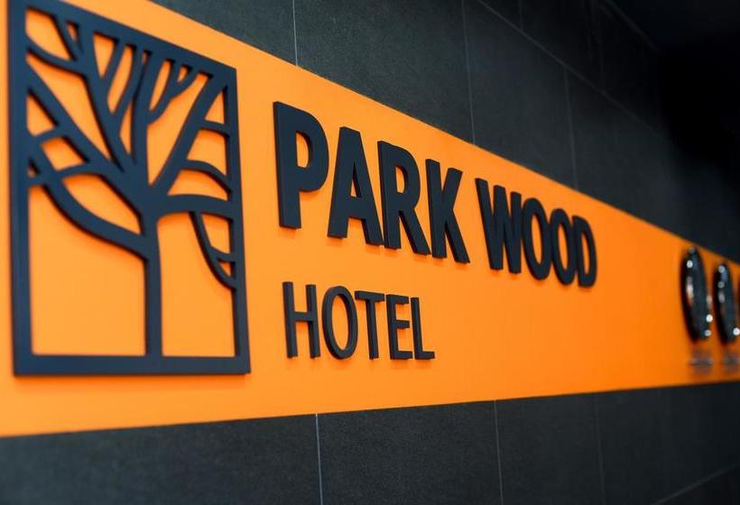 Hotel Park Wood Novosibirsk