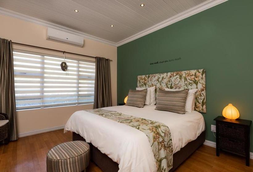 Bed and Breakfast African Tulip Guesthouse 6