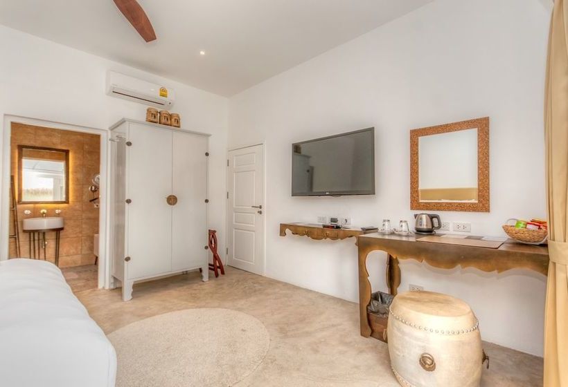 Hotel Sanae Beach Club 10