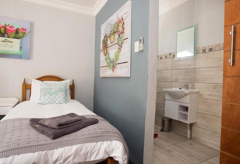 Pension Aan De Bergen Guesthouse 20