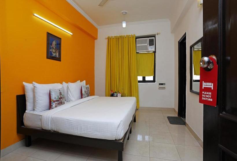 Hotel Oyo Rooms Noida Sector 41 3