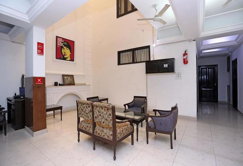 Hotel Oyo Rooms Noida Sector 41 7